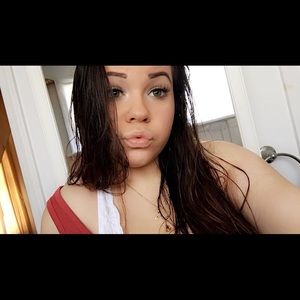 Meet your Posher, Jenna